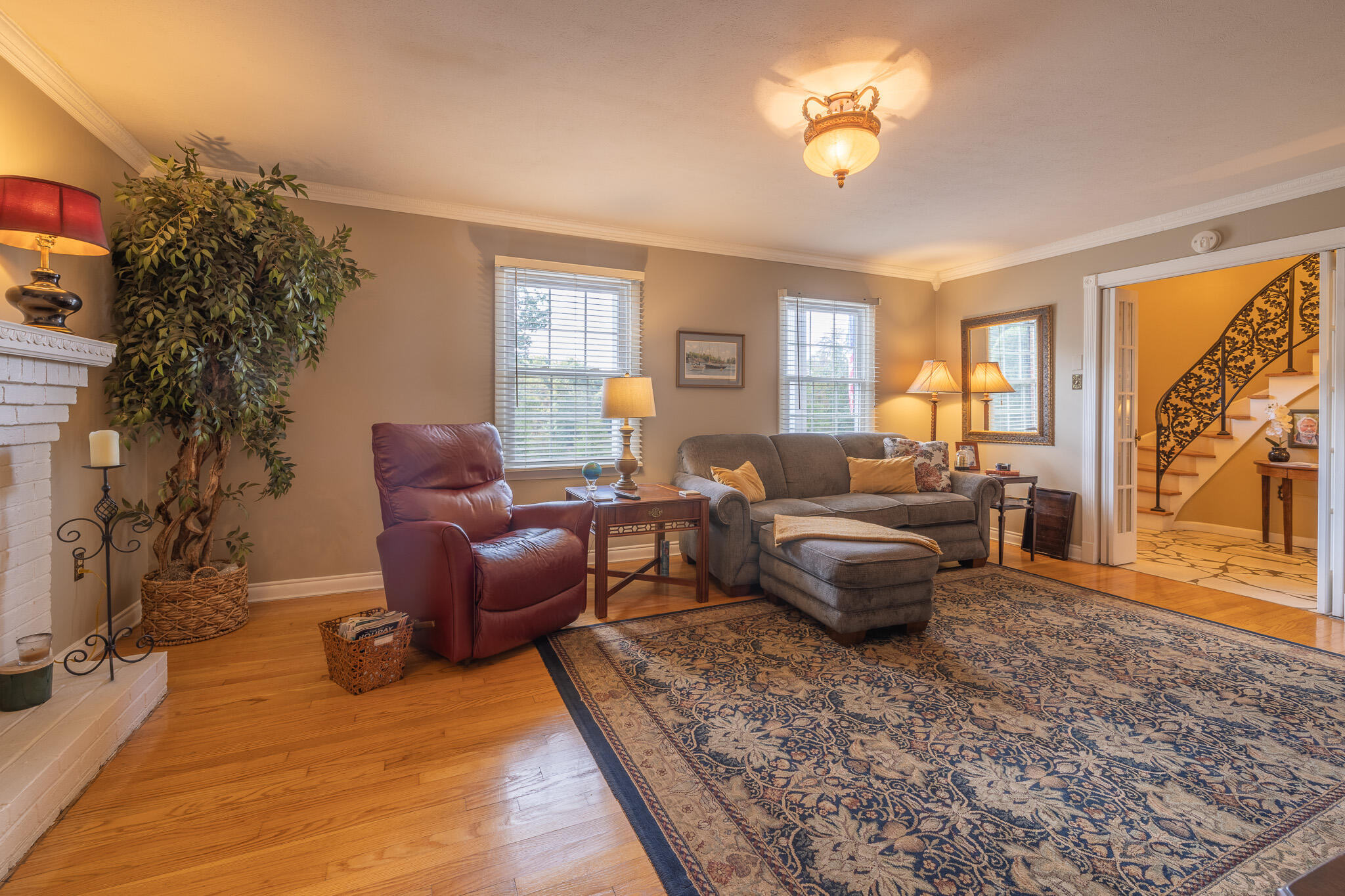 21347 Plantation Road Bristol, VA 24202 - Photo 5 of 38 1R9A4609-HDR