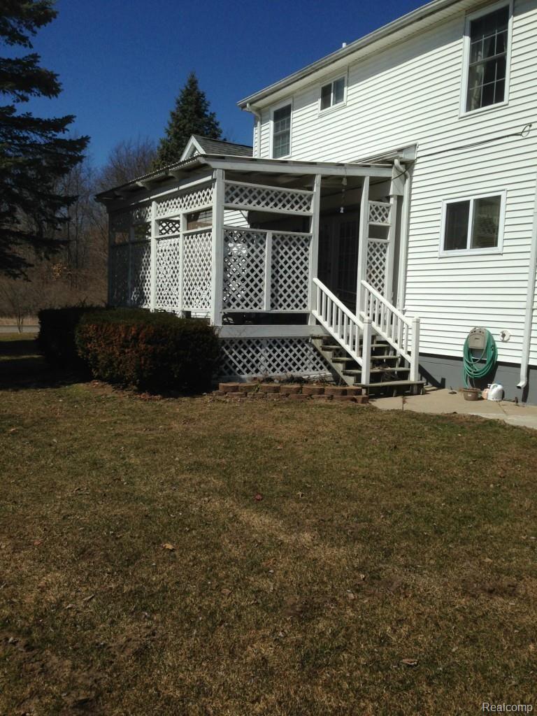 9700 Plank Road Maybee, MI 48159 - Photo 2 of 16 2-IMG_0400.jpg
