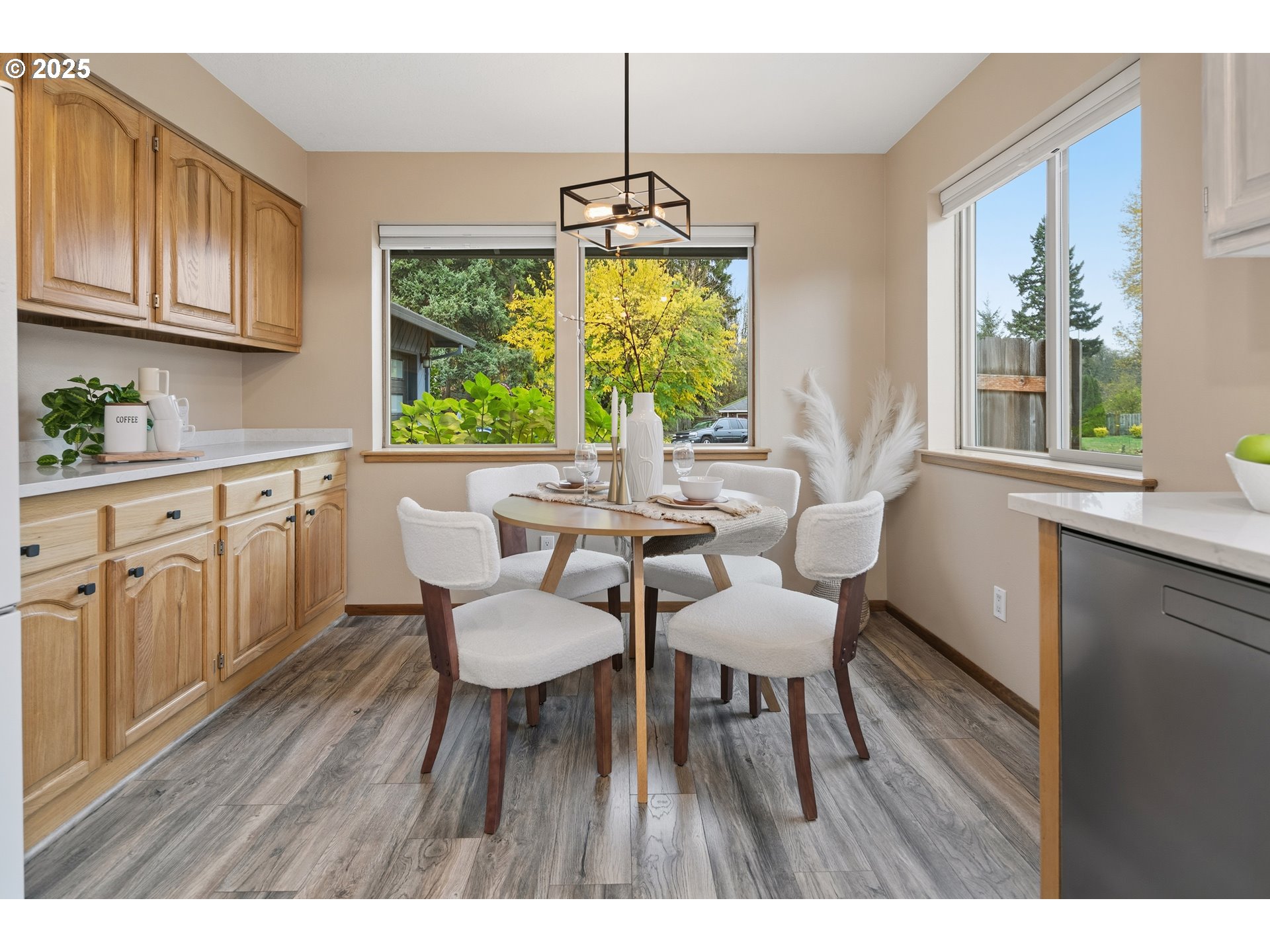 8200 Southwest Piute Court Tualatin, OR 97062 - Photo 10 of 25