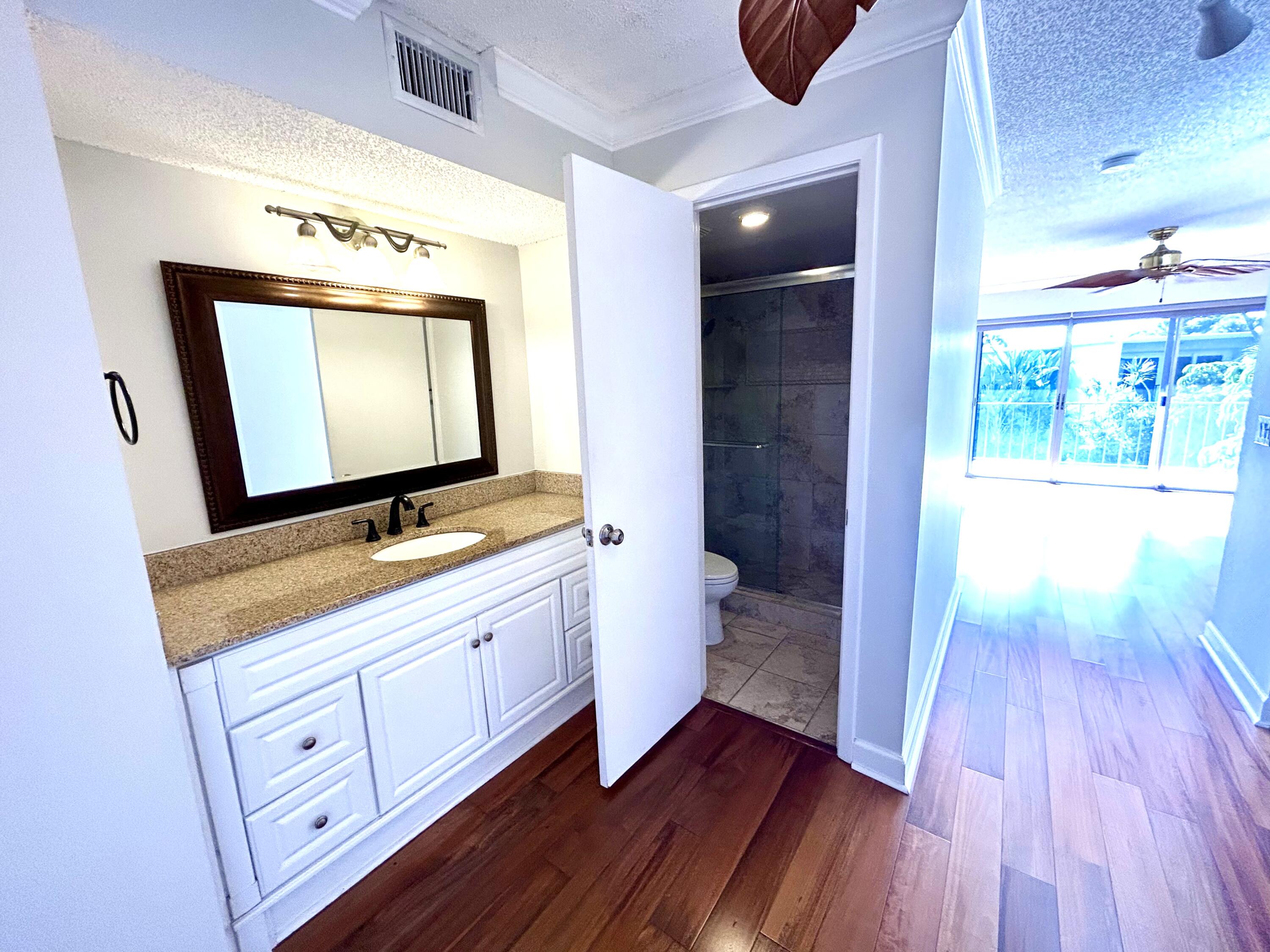 382 Golfview Road, Unit C North Palm Beach, FL 33408 - Photo 23 of 65 Primary bathroom