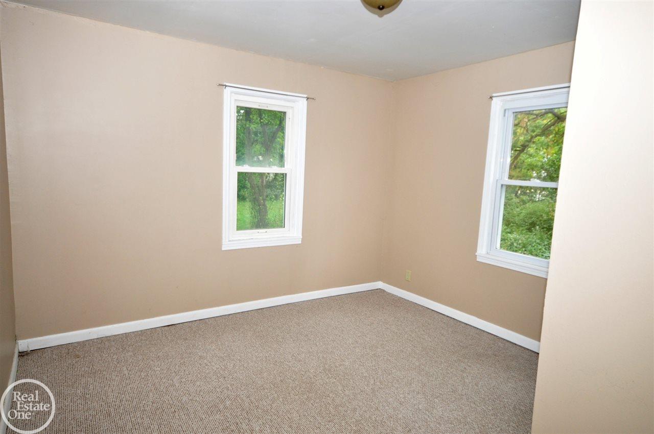 2914 Simpson Drive Rochester Hills, MI 48309 - Photo 12 of 13