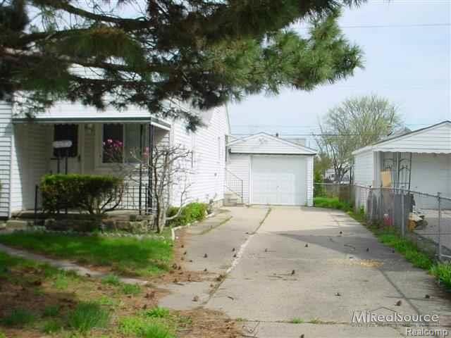 8477 Toepfer Road Warren, MI 48089 - Photo 3 of 11 3.JPG