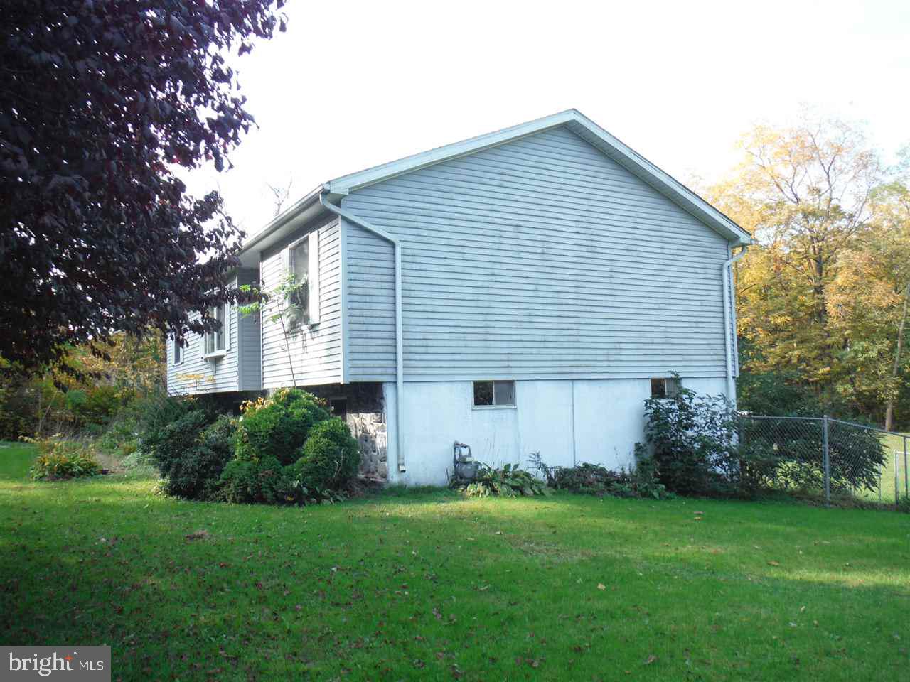 430 Wago Road Mount Wolf, PA 17347 - Photo 5 of 35 Gallery Image 5