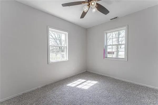 $150,000 | 202 West Canada Street, Sturgeon, MO 65284