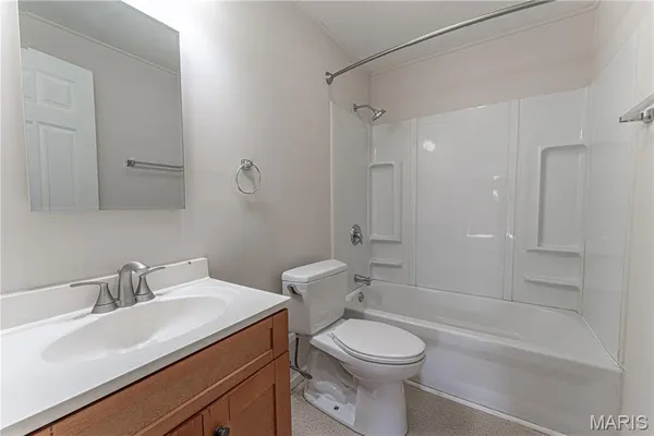 $150,000 | 202 West Canada Street, Sturgeon, MO 65284