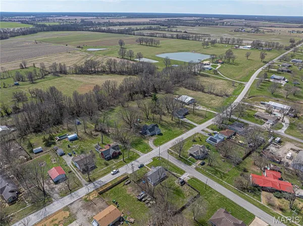 $150,000 | 202 West Canada Street, Sturgeon, MO 65284