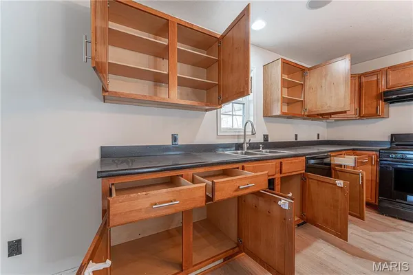 $150,000 | 202 West Canada Street, Sturgeon, MO 65284