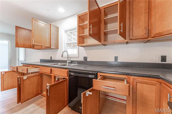 $150,000 | 202 West Canada Street, Sturgeon, MO 65284