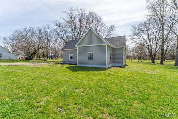 $150,000 | 202 West Canada Street, Sturgeon, MO 65284