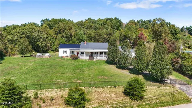 $500,000 | 2447 Denton Valley Road, Bristol, TN 37620