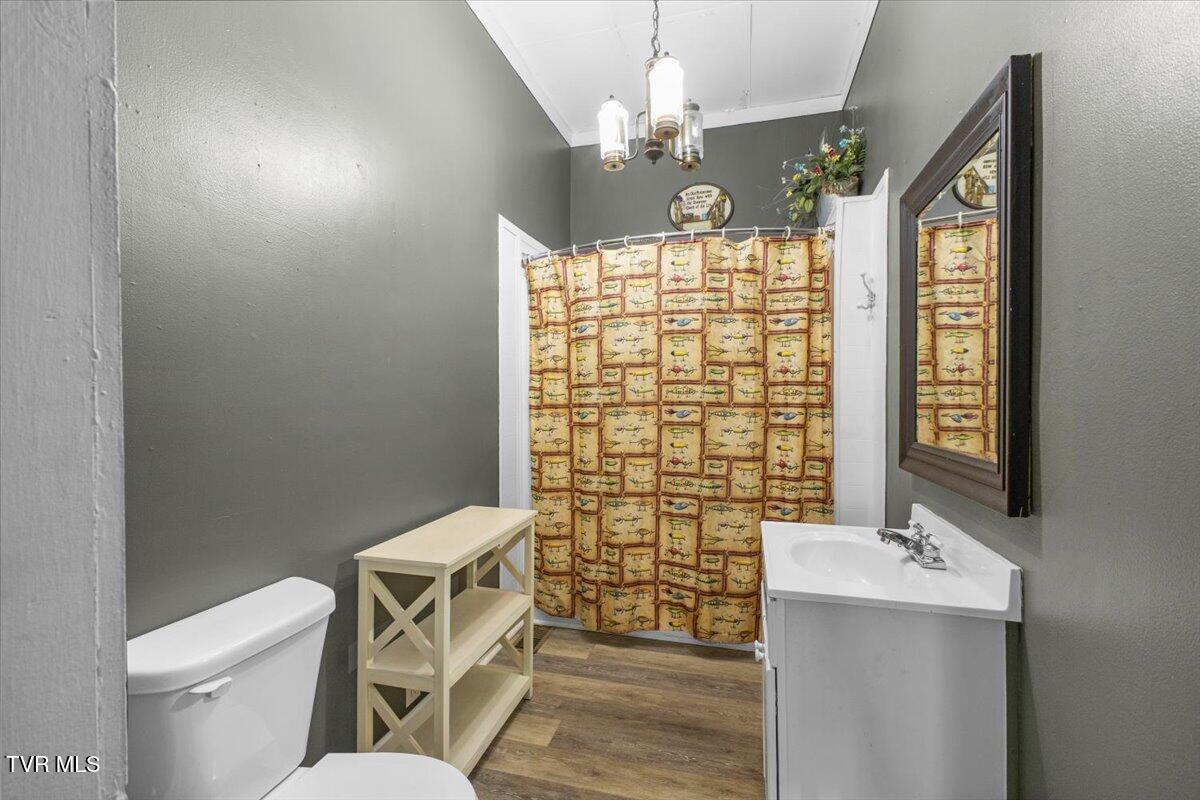 2447 Denton Valley Road Bristol, TN 37620 - Photo 22 of 41 23-128A2449