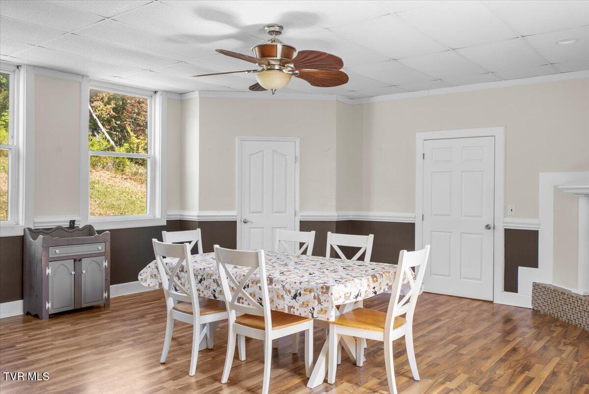 2447 Denton Valley Road Bristol, TN 37620 - Photo 25 of 41 26-128A2459