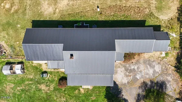 $480,000 | 2447 Denton Valley Road, Bristol, TN 37620