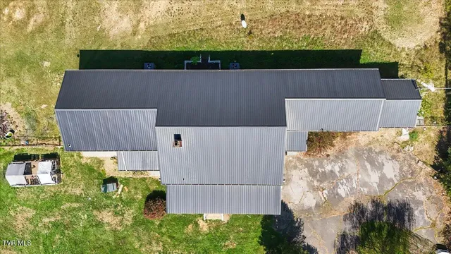 $500,000 | 2447 Denton Valley Road, Bristol, TN 37620