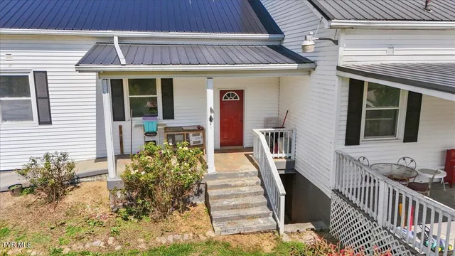 $500,000 | 2447 Denton Valley Road, Bristol, TN 37620