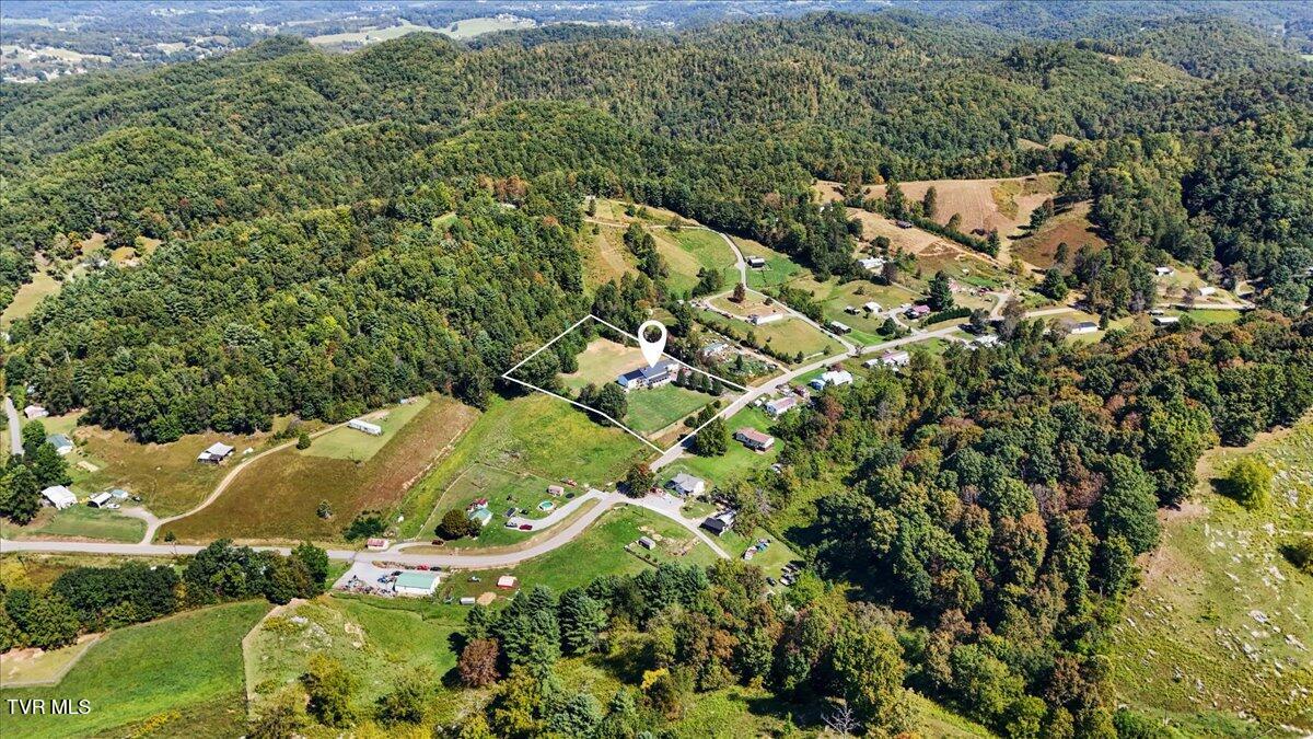 2447 Denton Valley Road Bristol, TN 37620 - Photo 38 of 41 40-DJI_20250919121626_0540_D