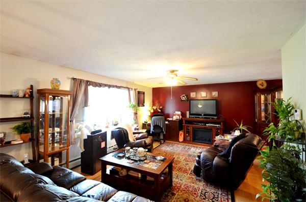 32 Jesse Road Dudley, MA 01571 - Photo 8 of 30 Gallery Image 8