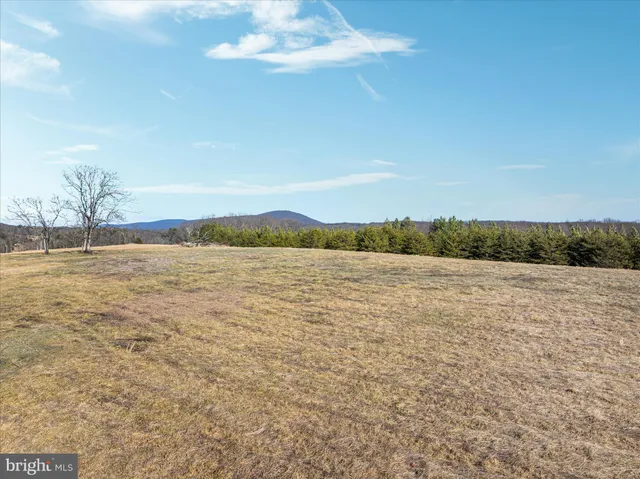 $1,025,000 | 1990 Collinsville Road, Cross Junction, VA 22625