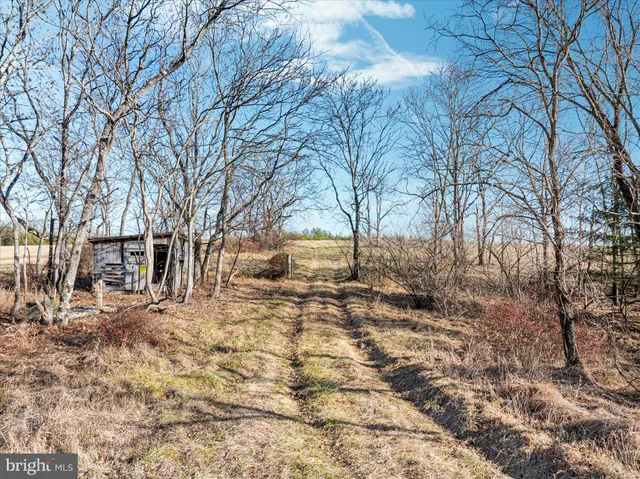 $1,025,000 | 1990 Collinsville Road, Cross Junction, VA 22625