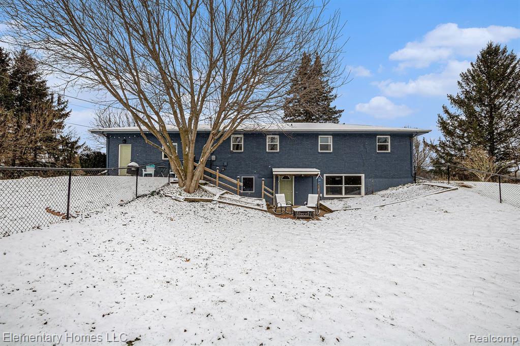5530 Territorial Road Benton Harbor, MI 49022 - Photo 19 of 35 Gallery Image 19