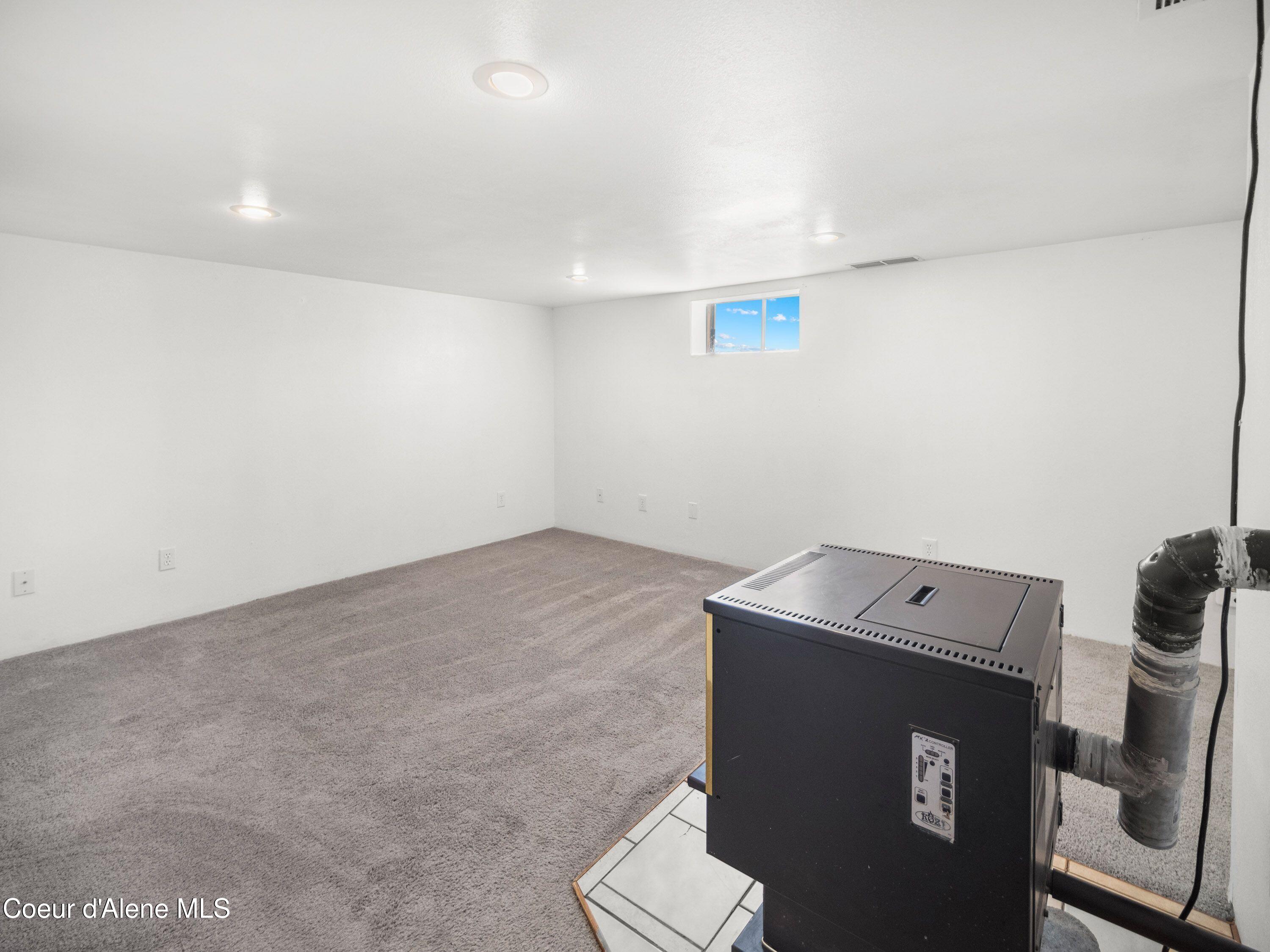 409 North 2nd Street Fairfield, WA 99012 - Photo 28 of 60 32