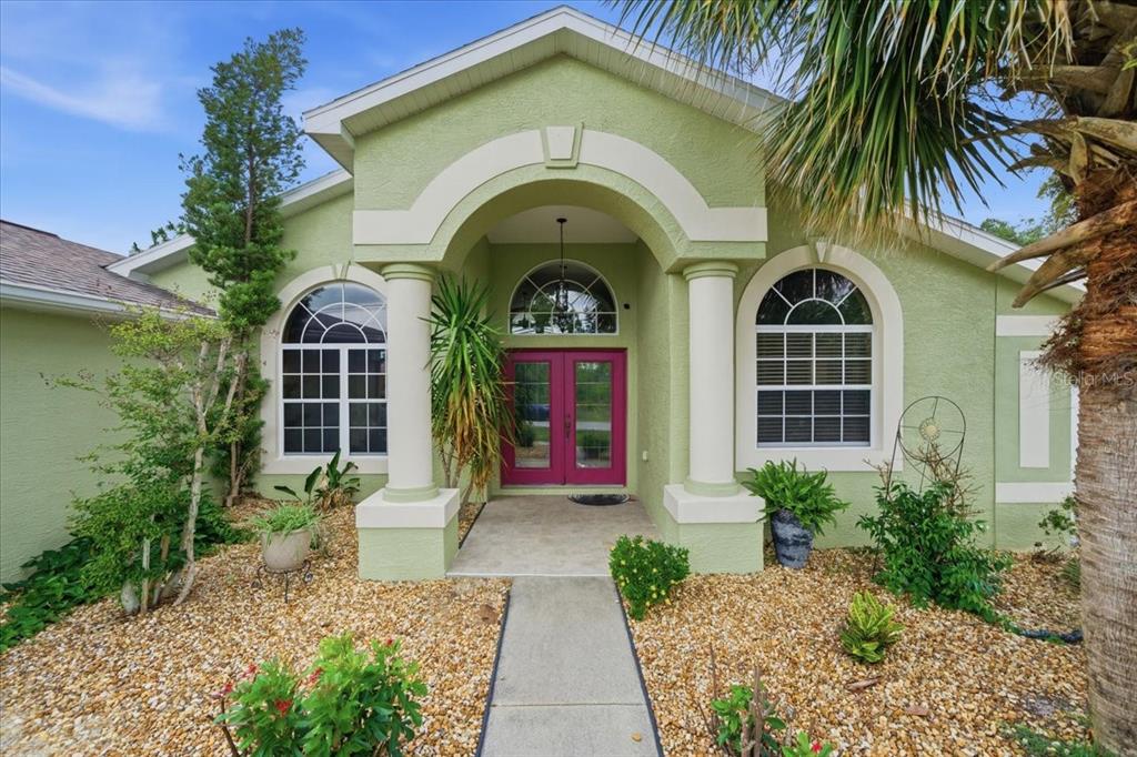 11312 Lark Sparrow Road Weeki Wachee, FL 34614 - Photo 5 of 47
