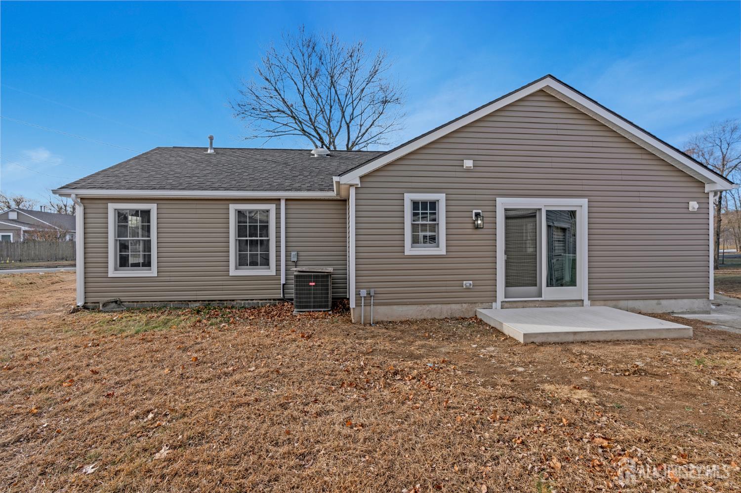 20 Louis Avenue Middlesex, NJ 08846 - Photo 21 of 22 a front view of a house with a yard