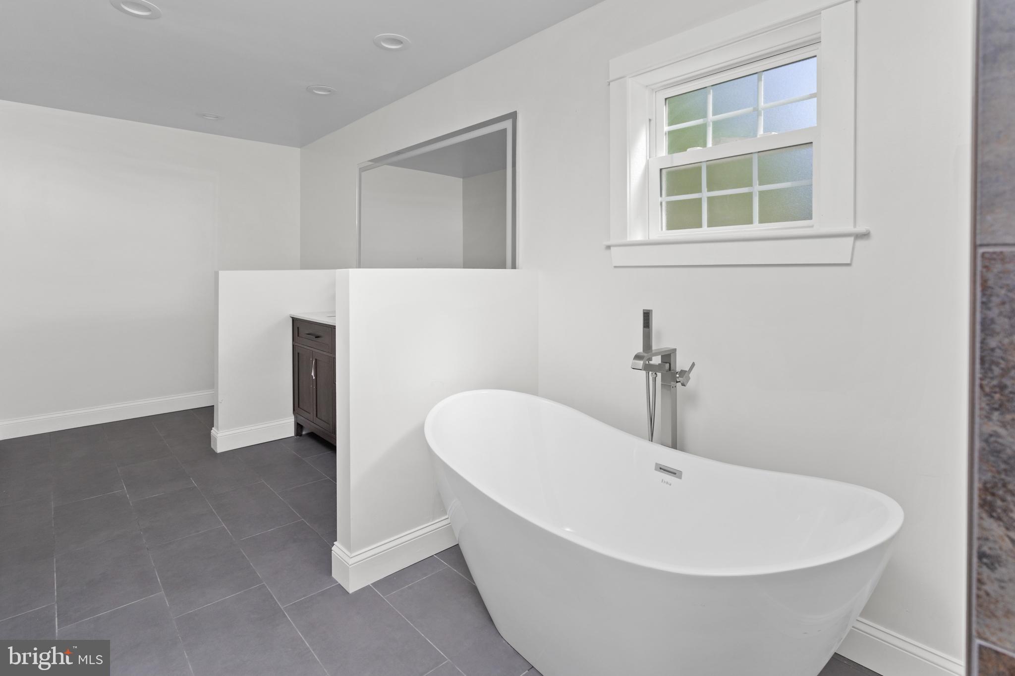116 Upper Stump Road Chalfont, PA 18914 - Photo 39 of 59 Primary Bathroom Soaking Tub