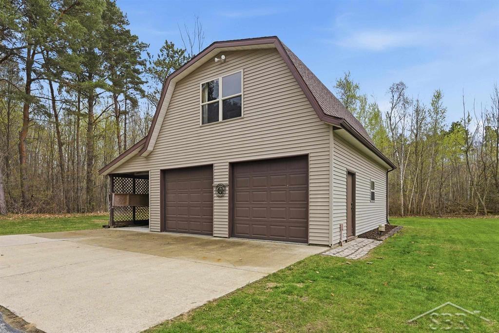 1280 East Kitchen Road Pinconning, MI 48650 - Photo 32 of 43
