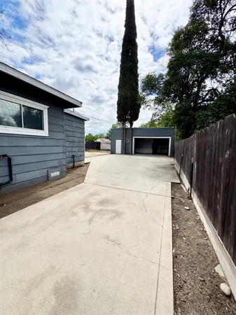 $420,000 | 522 Wolfe Avenue, Turlock, CA 95380
