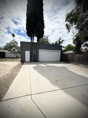 $420,000 | 522 Wolfe Avenue, Turlock, CA 95380
