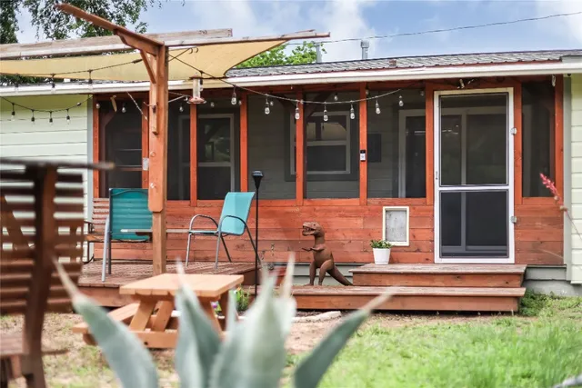 $1,995 | 5112 Heflin Lane, Austin, TX 78721