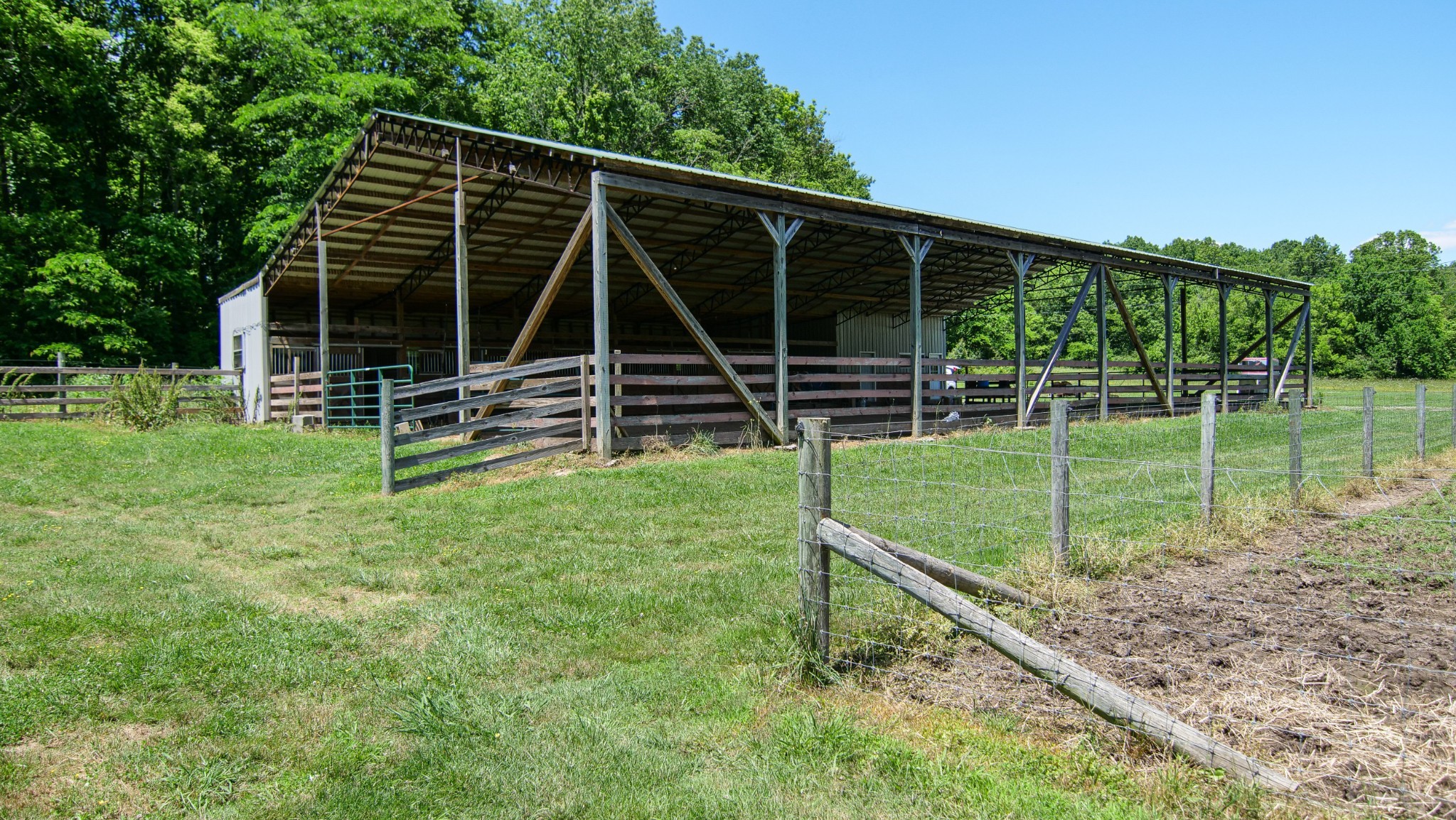 301 Clyde Gleaves Road Wartrace, TN 37183 - Photo 37 of 45 Gallery Image 37