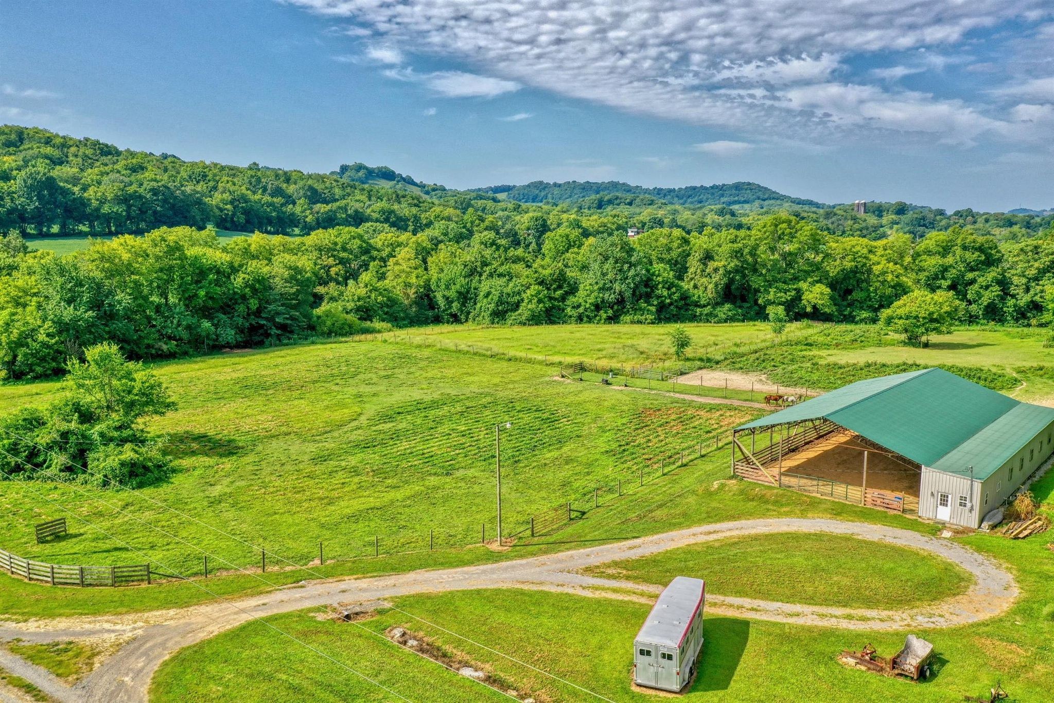 301 Clyde Gleaves Road Wartrace, TN 37183 - Photo 6 of 45 Gallery Image 6