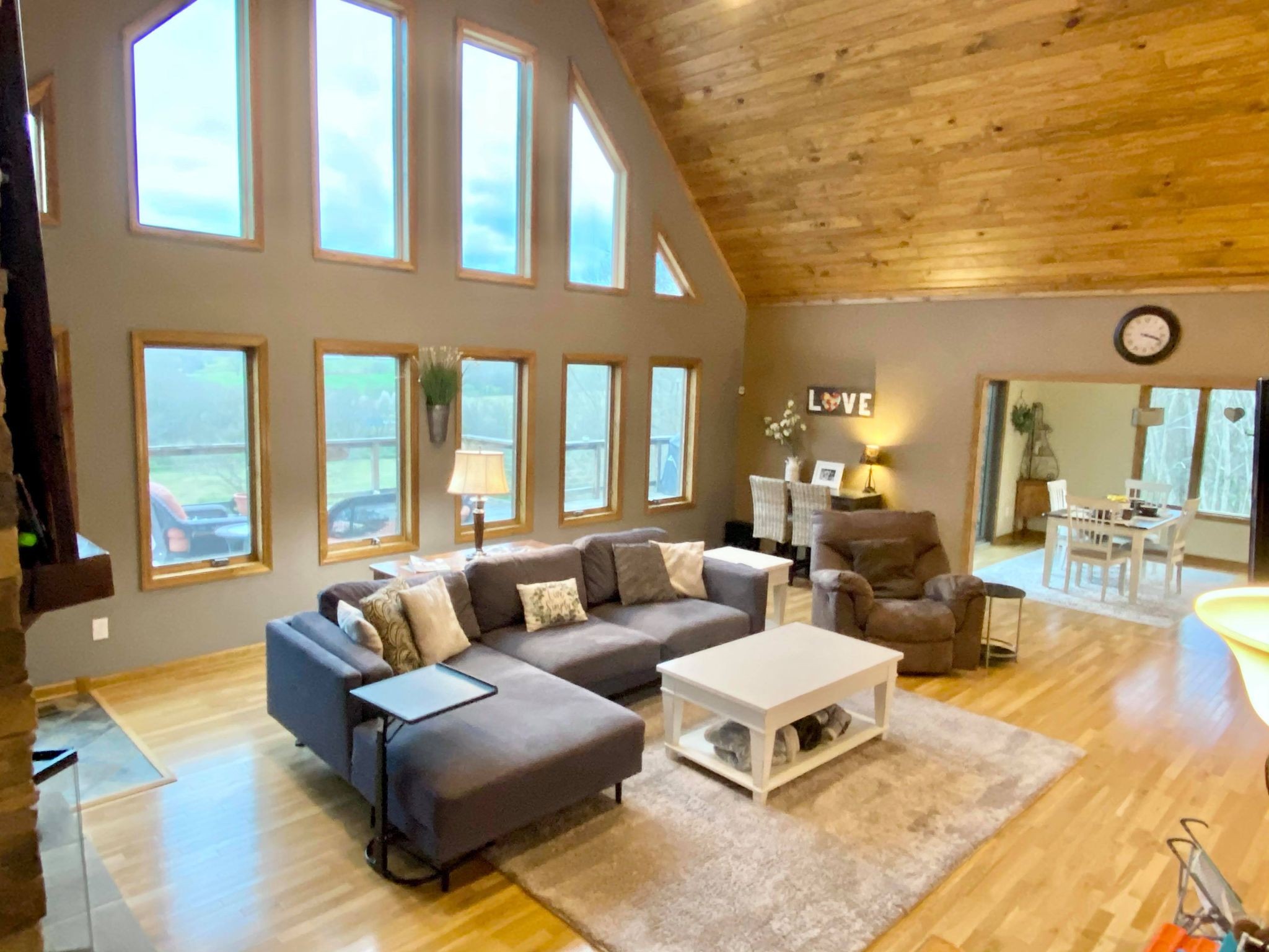 301 Clyde Gleaves Road Wartrace, TN 37183 - Photo 10 of 45 Gallery Image 10