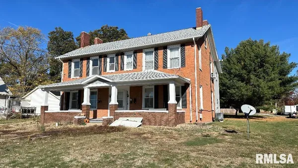 $162,500 | 135 East Washington Street, Rushville, IL 62681