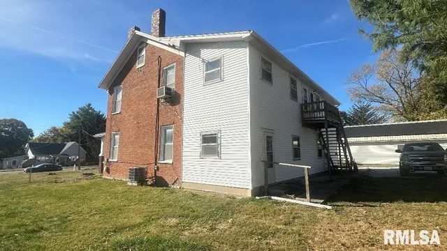 $162,500 | 135 East Washington Street, Rushville, IL 62681