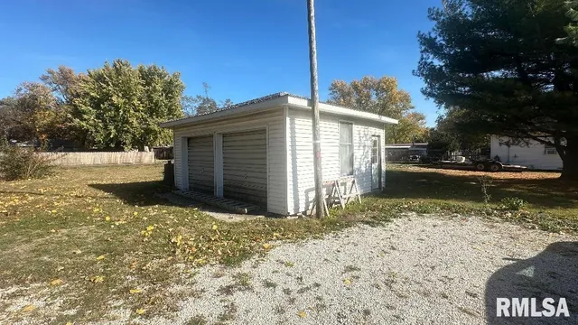 $162,500 | 135 East Washington Street, Rushville, IL 62681