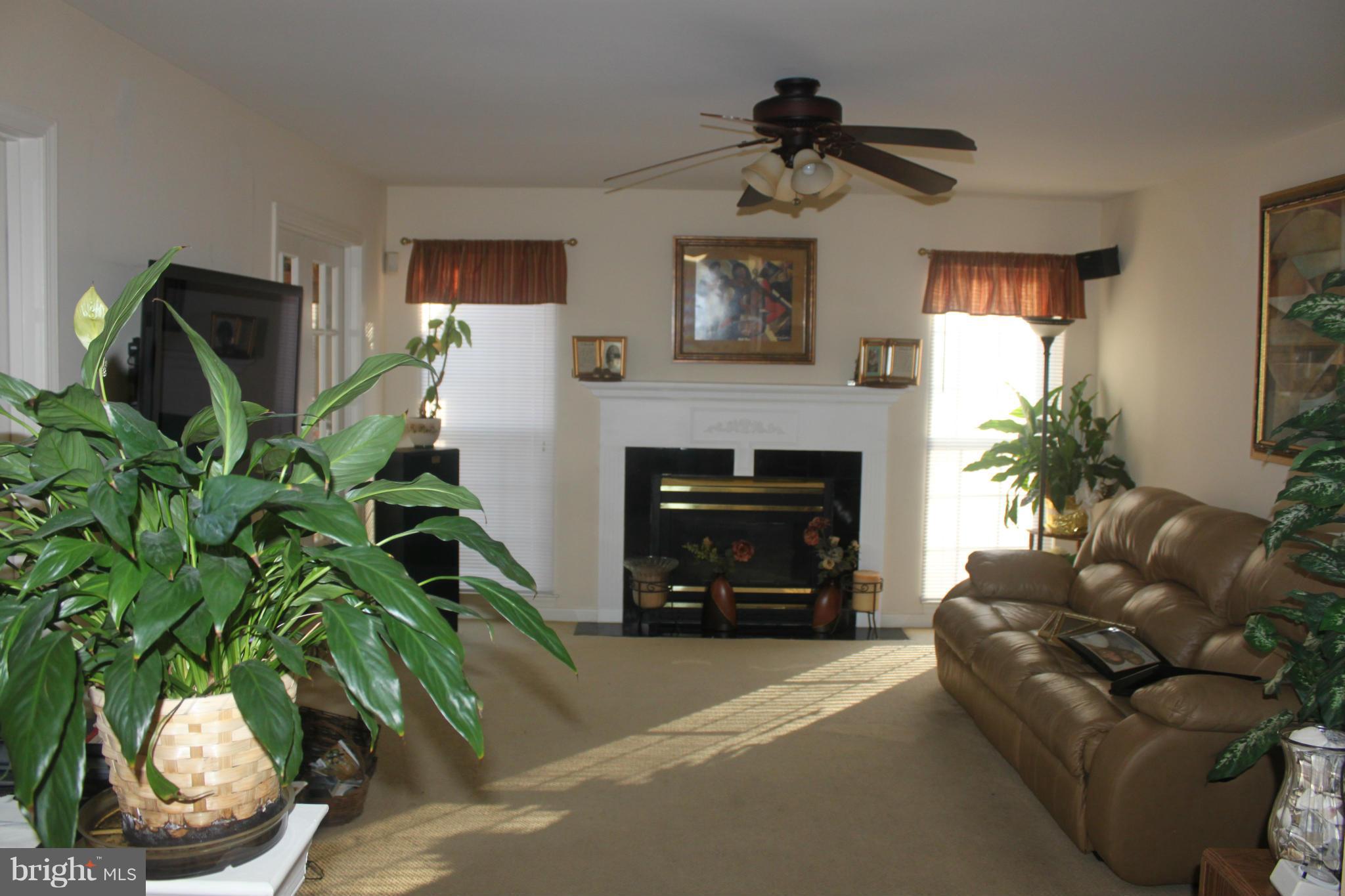 10113 Goose Pond Court Laurel, MD 20708 - Photo 9 of 14 Family Room