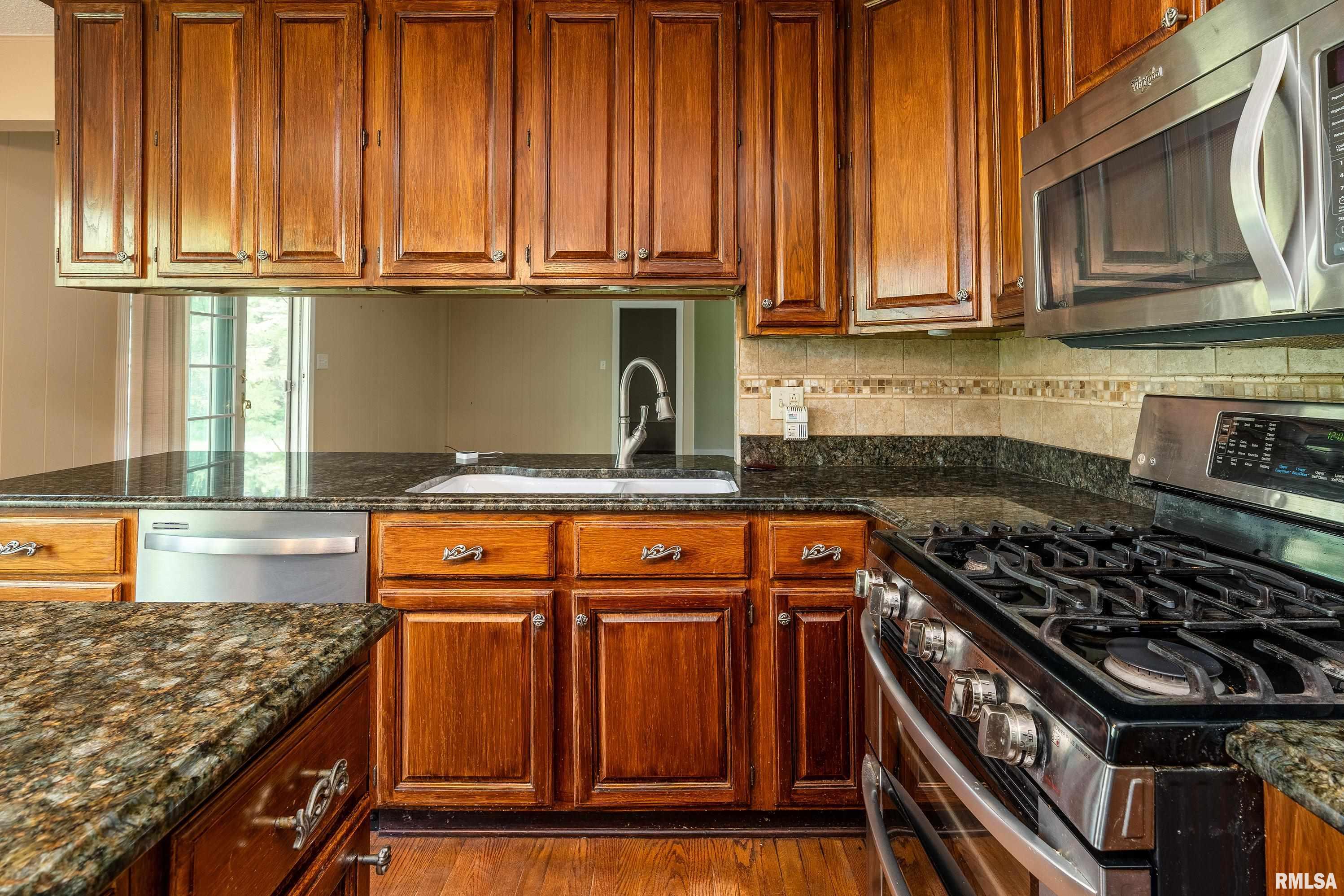 66 Union Grove Road Carbondale, IL 62903 - Photo 11 of 45 Gallery Image 11