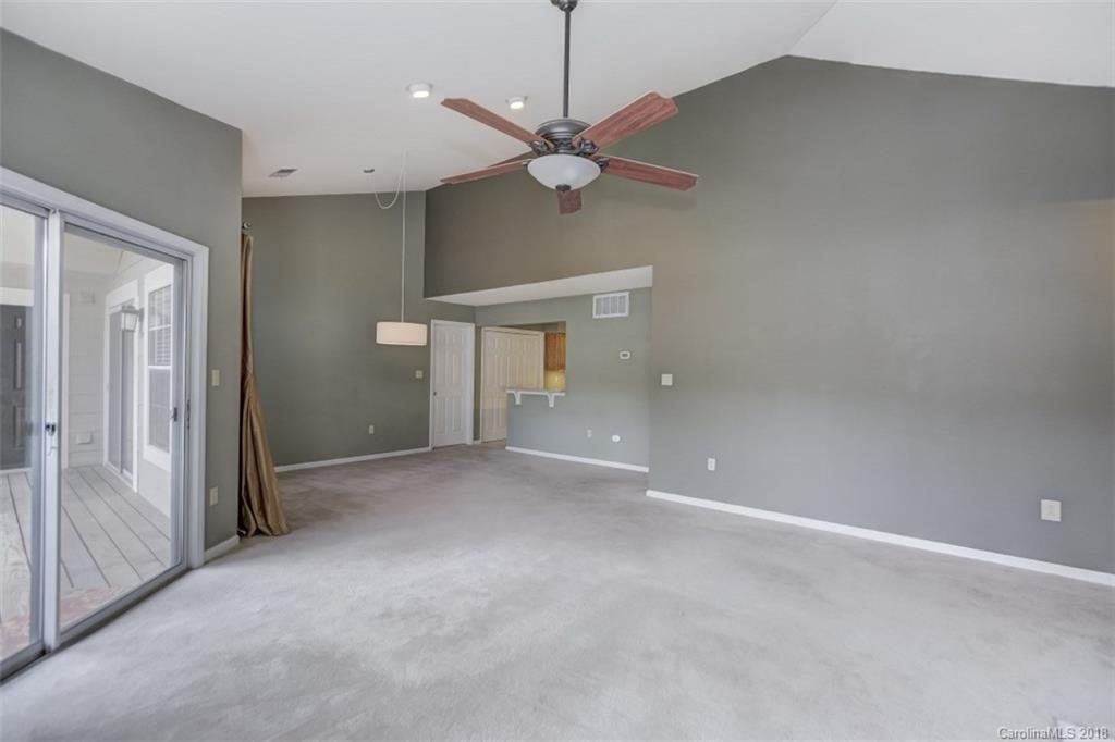 5009 Sharon Road, Unit L Charlotte, NC 28210 - Photo 12 of 31