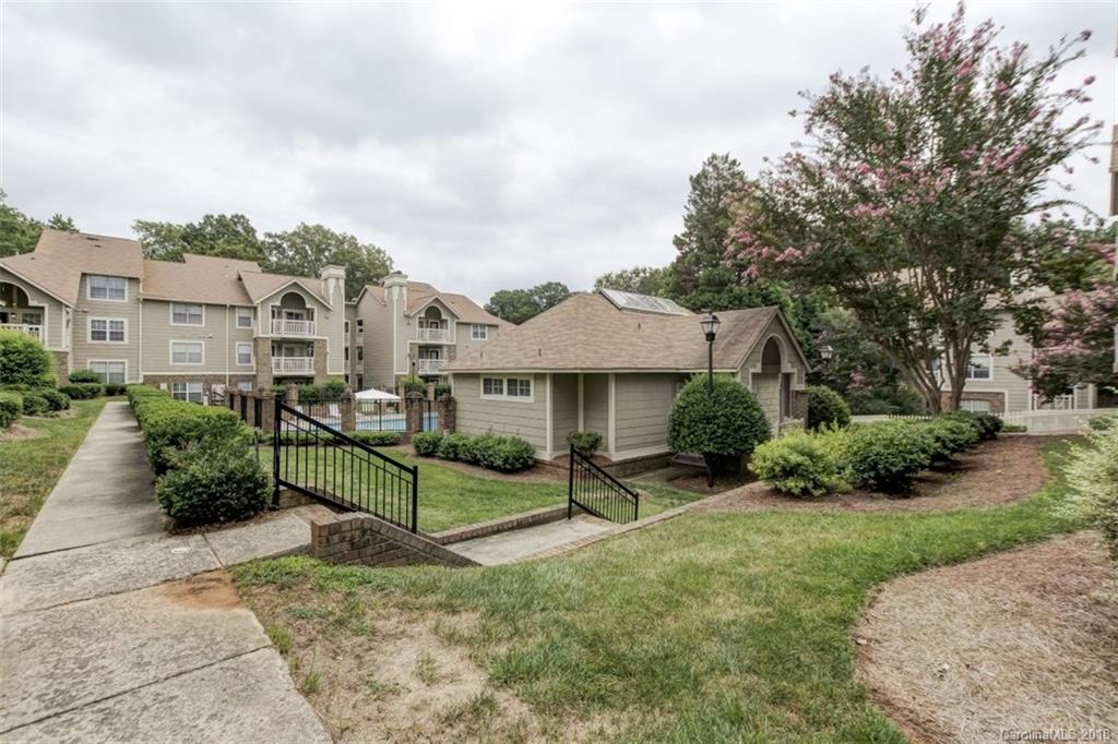 5009 Sharon Road, Unit L Charlotte, NC 28210 - Photo 29 of 31