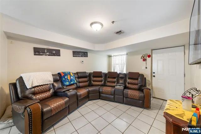 $850,000 | 28 Branford Street, Newark, NJ 07114