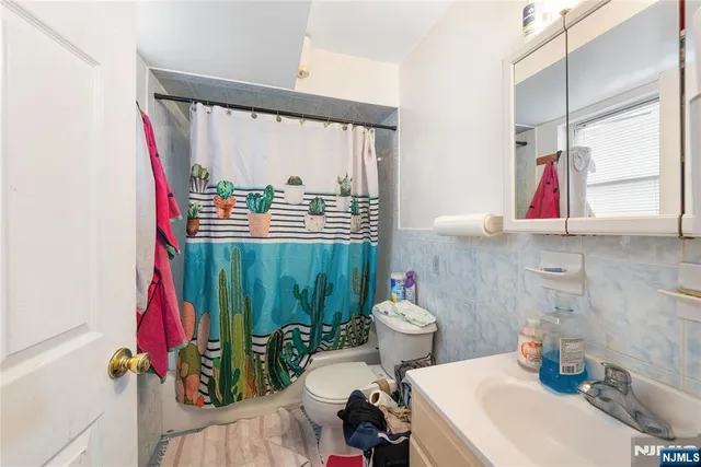 $850,000 | 28 Branford Street, Newark, NJ 07114