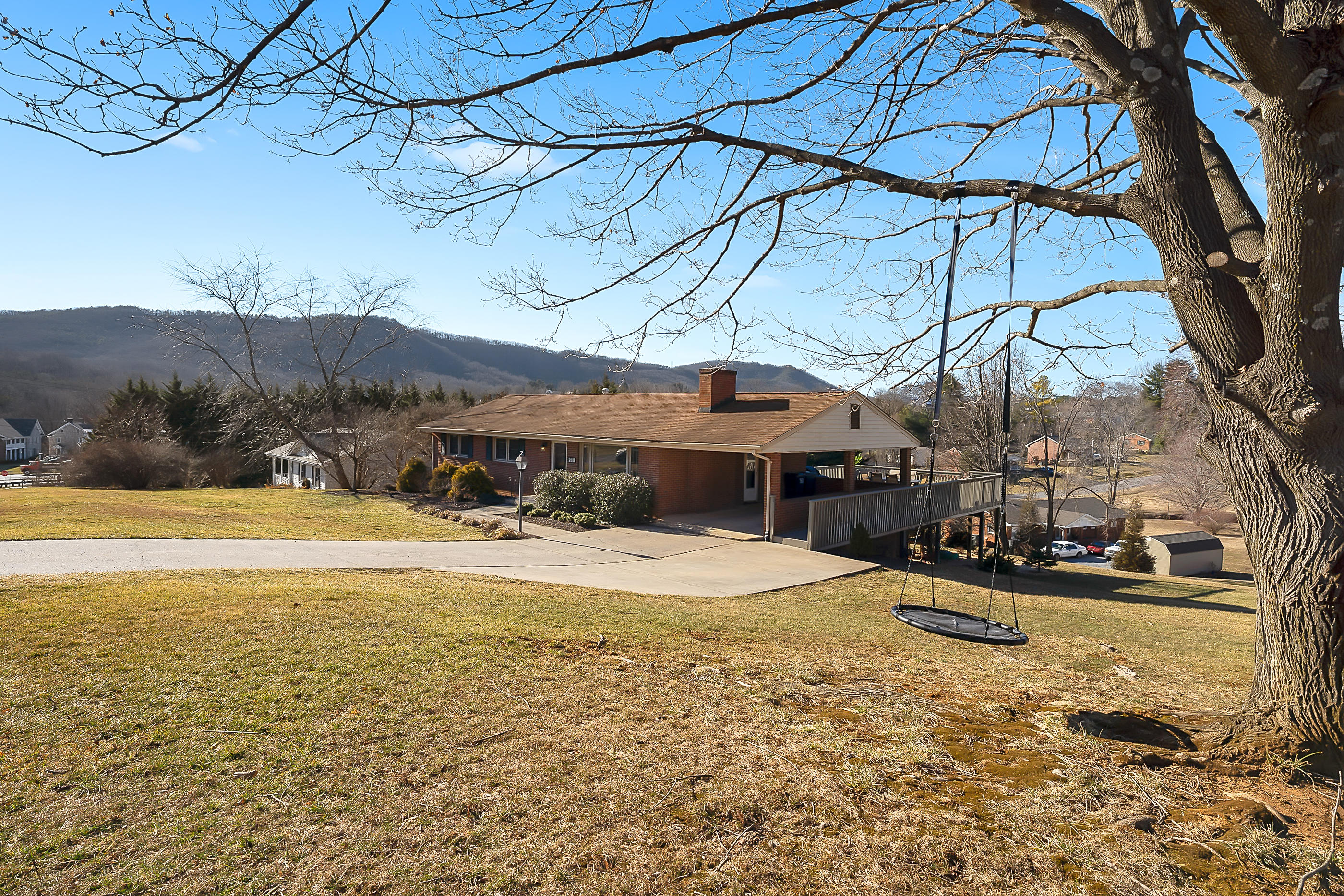 Beautiful 4 BR/2 BA home