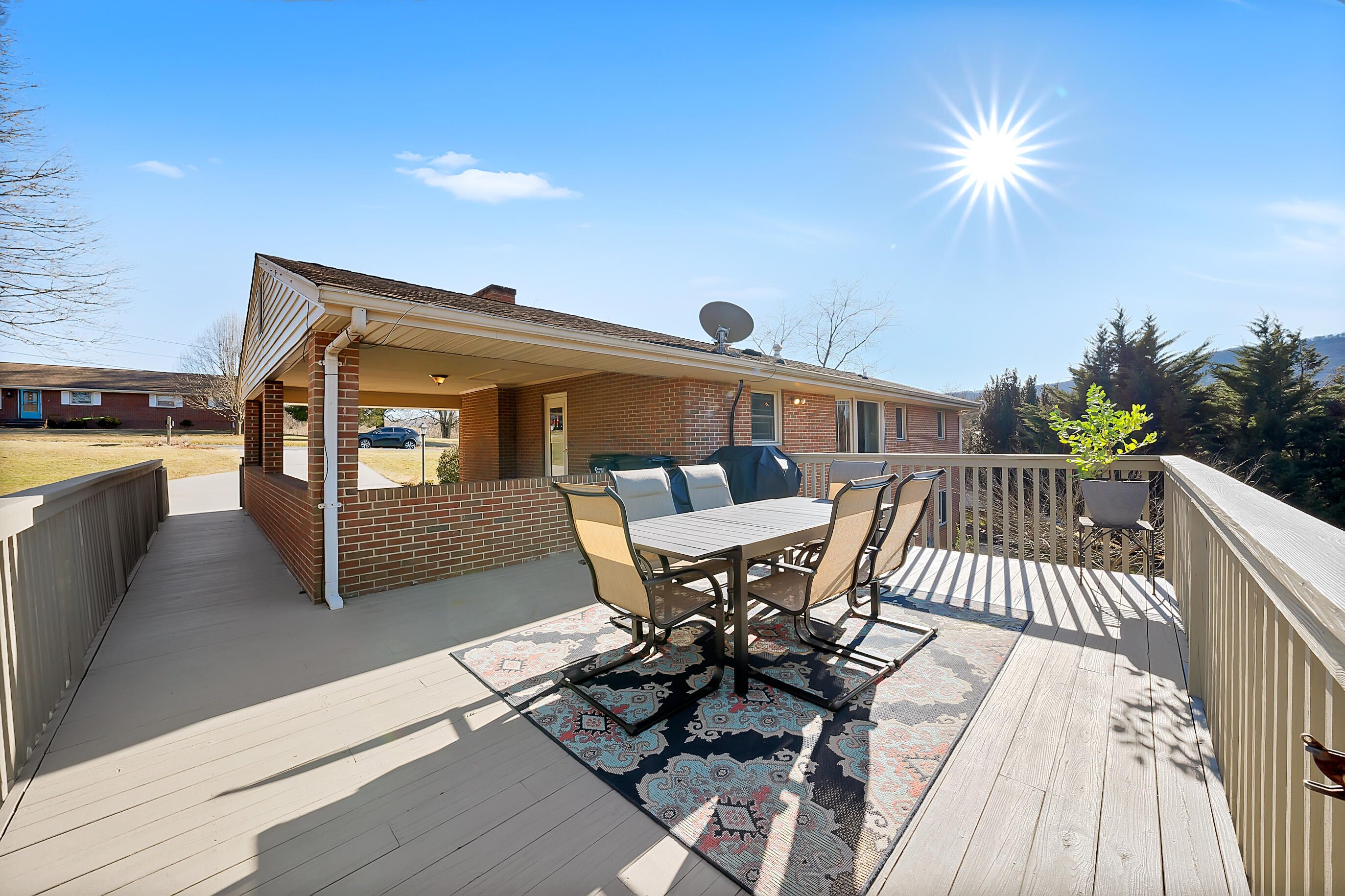 91 Wendover Road Daleville, VA 24083 - Photo 29 of 32 Deck