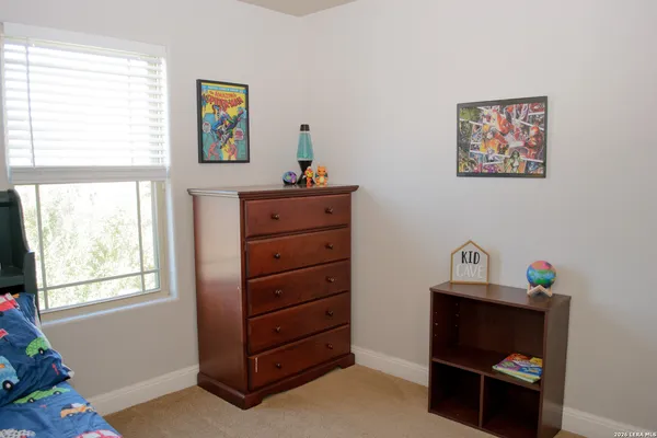 $2,000 | 2550 Gato Del Sol, San Antonio, TX 78245