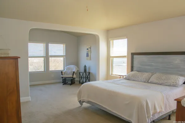 $2,000 | 2550 Gato Del Sol, San Antonio, TX 78245