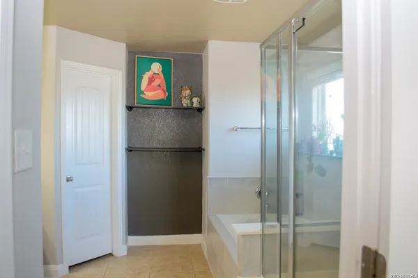 $2,000 | 2550 Gato Del Sol, San Antonio, TX 78245