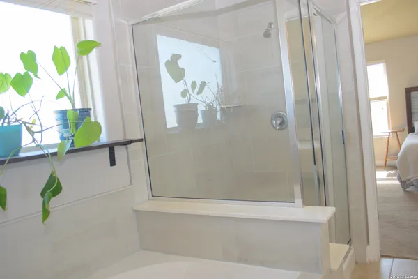 $2,000 | 2550 Gato Del Sol, San Antonio, TX 78245